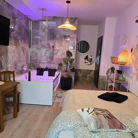 Jacuzzi Mokotów Apartamento